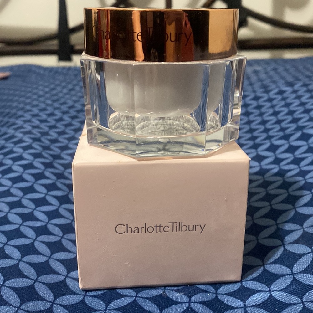 Charlottes magic cream